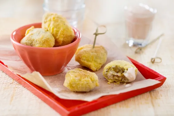 Image recette Nuggets de poulet au curry, mayonnaise tomatée