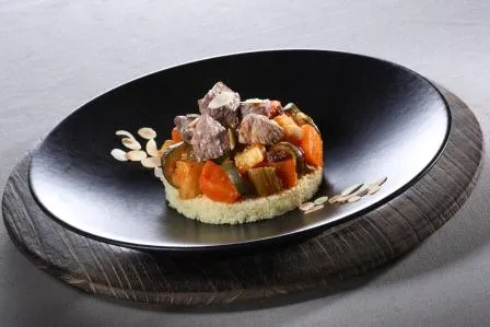 Image recette Mille-feuille de légumes compotés pour couscous et gigot poêlé au wok