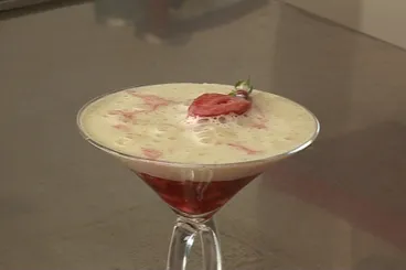 Image recette Jus de fraise, fraises gariguette, émulsion à la vanille