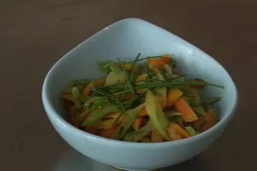 Image recette Poêlée de jeunes carottes et céleri branche