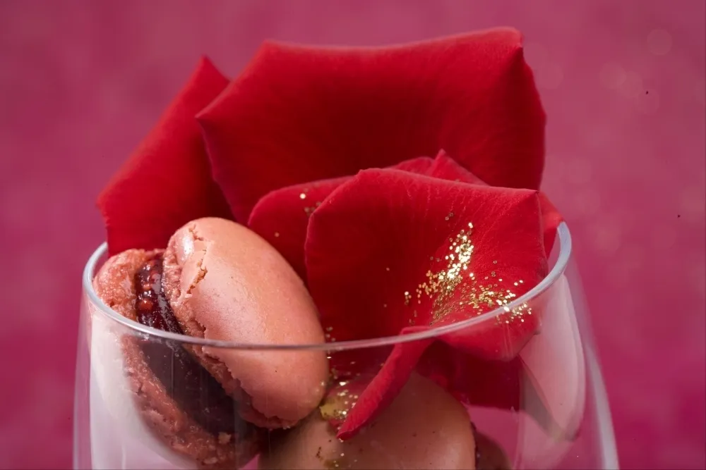 Image recette Macaron à la rose et à la framboise