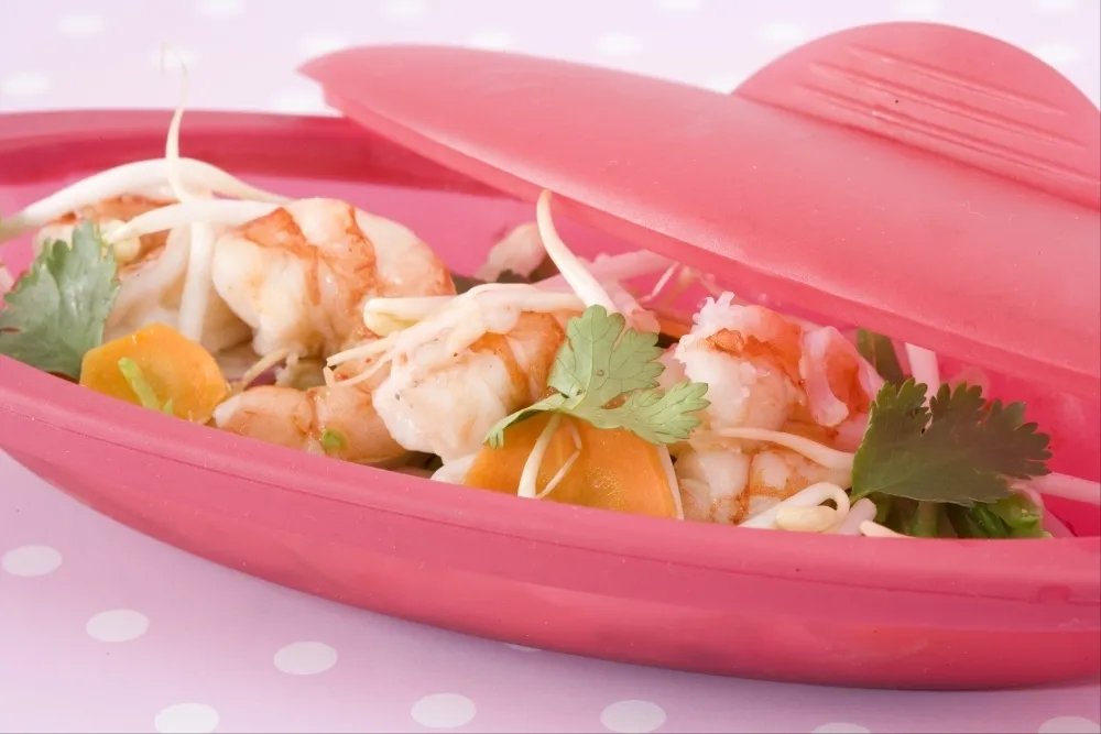 Image recette Papillote de gambas, légumes croquants et vinaigrette à la coriandre