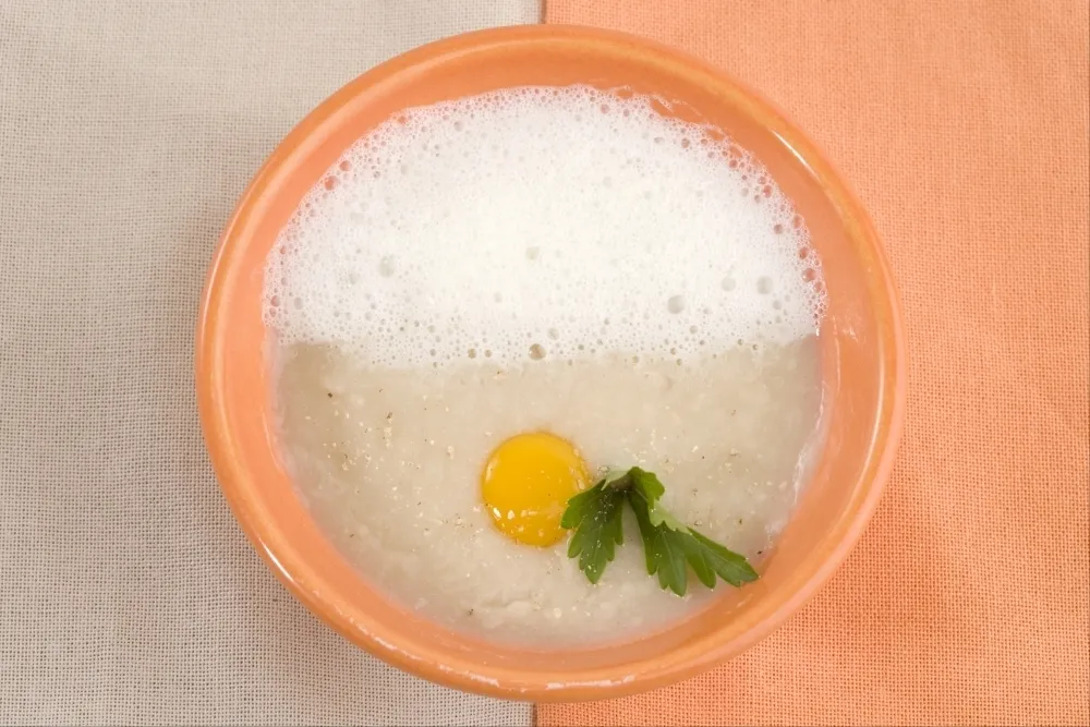 Image recette Crème de mojettes, oeuf de caille tremblant et nuage au lait de coco