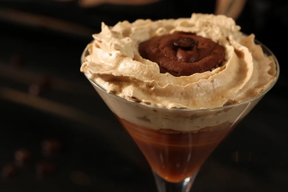 Image recette Moelleux au chocolat en verrine de caramel et mousseux café