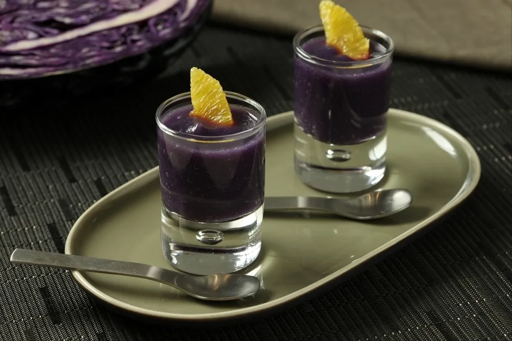 Image recette Cocktail violet vitaminé au chou rouge, betterave et gingembre