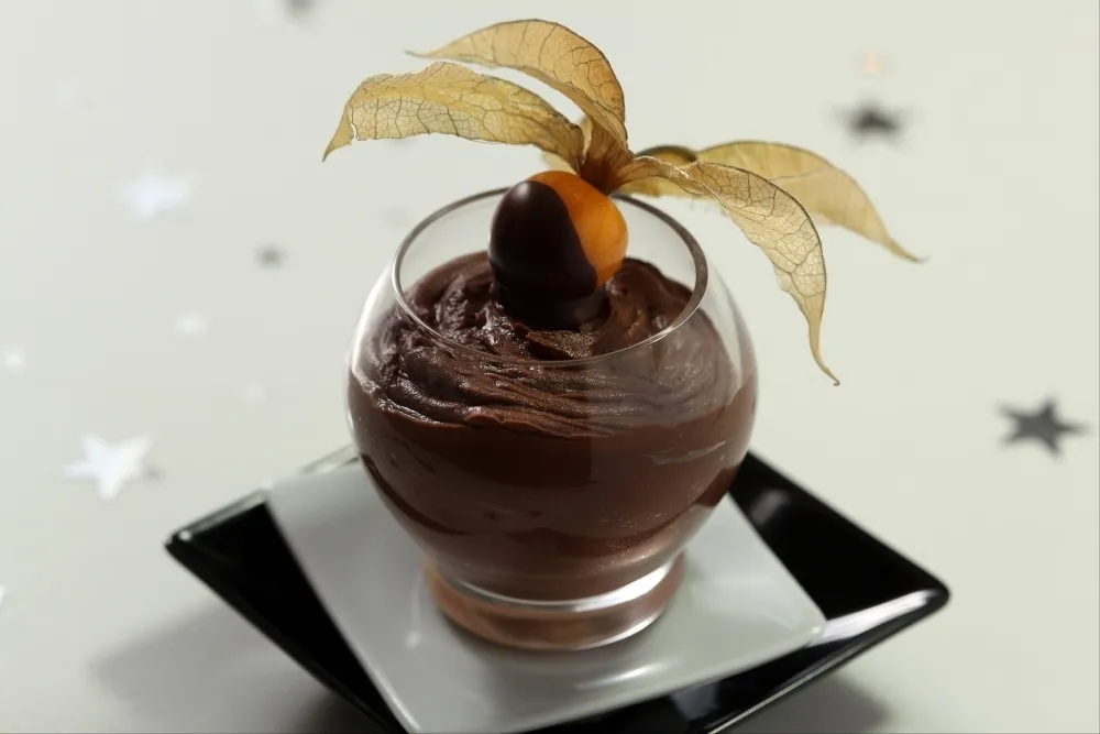Image recette Verrine chocolat noir, citron vert et physalis
