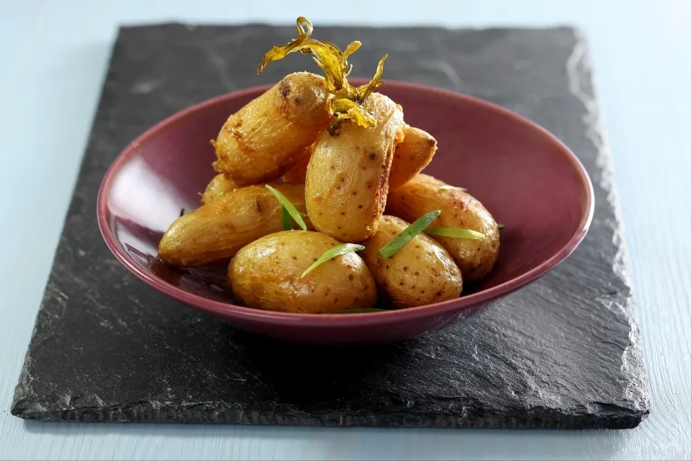 Image recette Pommes de terre rattes confites à l'estragon