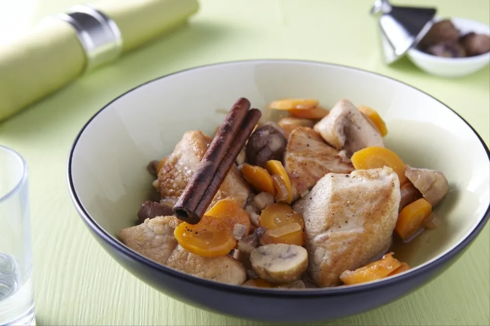 Image recette Tajine de dinde aux marrons et aux carottes