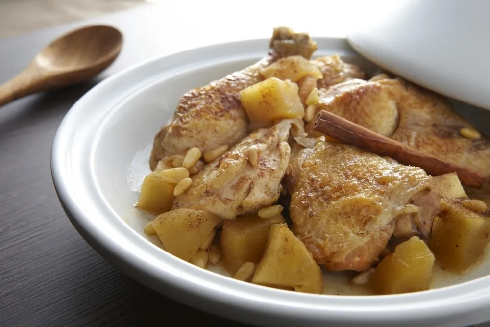 Image recette Cocotte de poulet miel et  cannelle