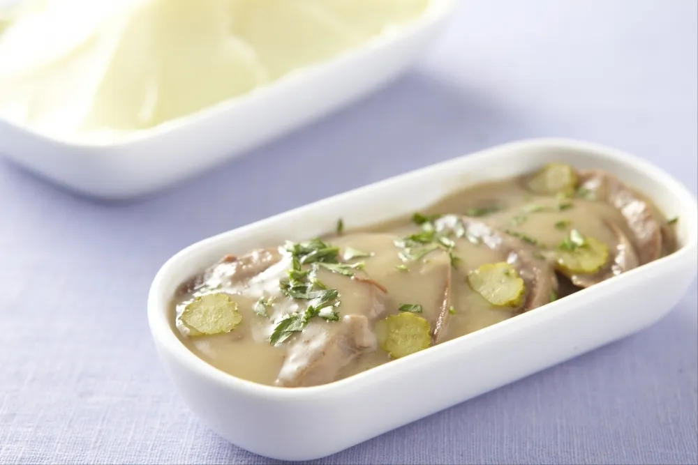 Recette Langue de boeuf sauce piquante