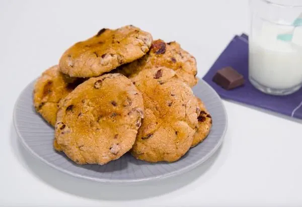Image recette Cookies minute chocolat-cranberries avec le micro-ondes ExtraSpace Whirlpool