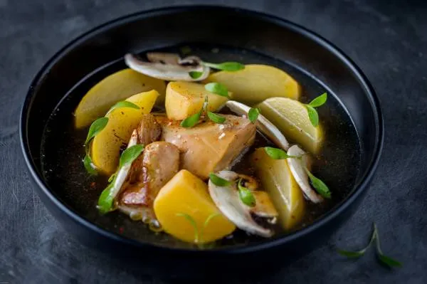 Image recette Foie gras poché aux navets boule d'or