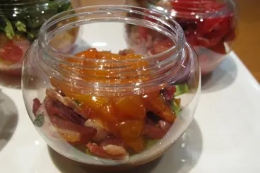 Image recette Salade abricot-basilic à l'huile d'argan et au magret fumé