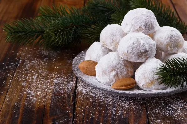 Image recette Sablés grecs aux amandes (Kourabiédès)