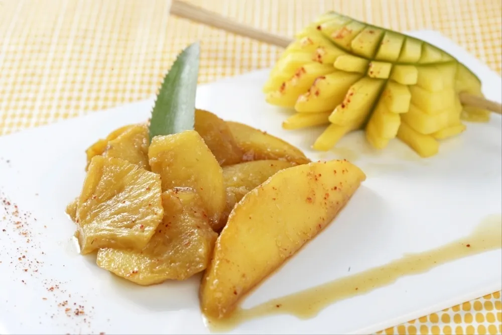 Image recette Wok de mangue et ananas au piment d'Espelette