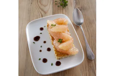 Image recette Gâteau de semoule aux agrumes et au thym