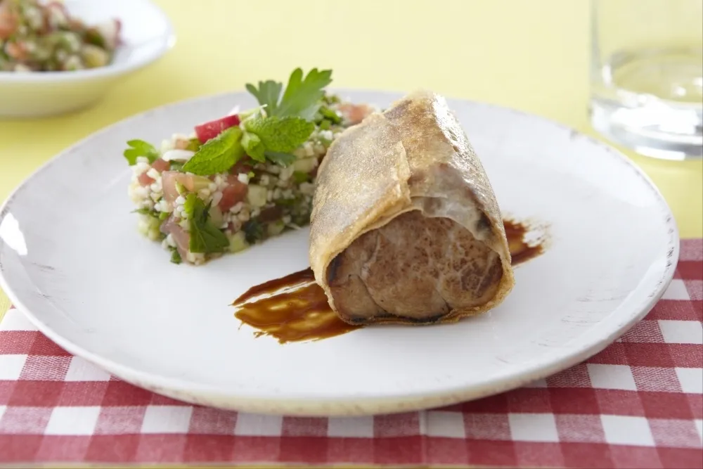 Image recette Croustillant de filet mignon, salade au boulgour