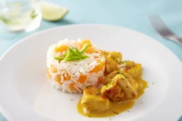 Image recette Curry de poulet mariné au citron vert, riz au potiron