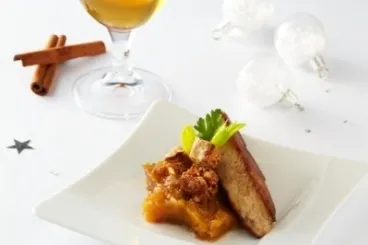 Image recette Foie gras poêlé, chutney minute de mirabelles à la Fischer et croûtons de pain d'épice