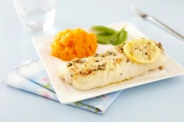 Image recette Dos de cabillaud à la pistache et purée de carottes à l'orange et au raifort