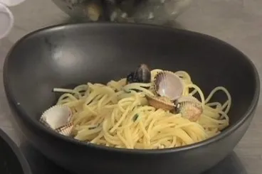Image recette Spaghettini coquillages et sauge, sauce au vin blanc et mascarpone