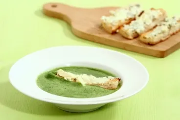 Image recette Soupe de cresson, tartinettes au bleu