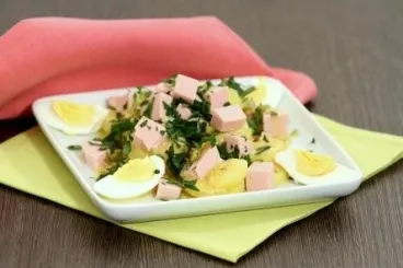 Image recette Salade bistrot de pommes de terre au cervelas