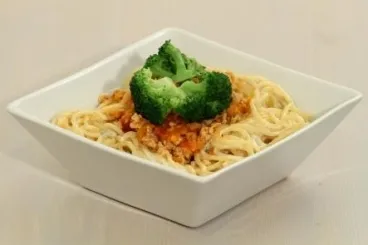 Spaghetti au gorgonzola et brocoli "al dente", bolognaise de dinde