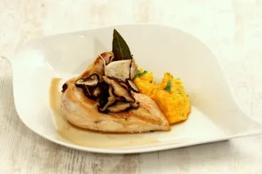 Image recette Suprême de volaille aux shiitake, purée de carottes