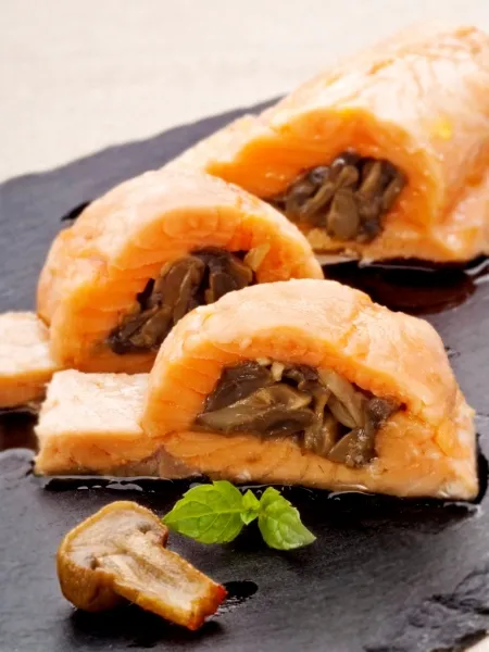 Image recette Filet de saumon farci aux champignons 